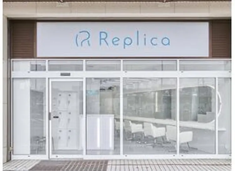 Replica戸塚店の内観・外観1