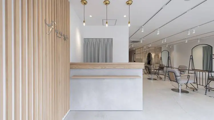 HAIR SALON fuuga  春日部店の内観・外観1