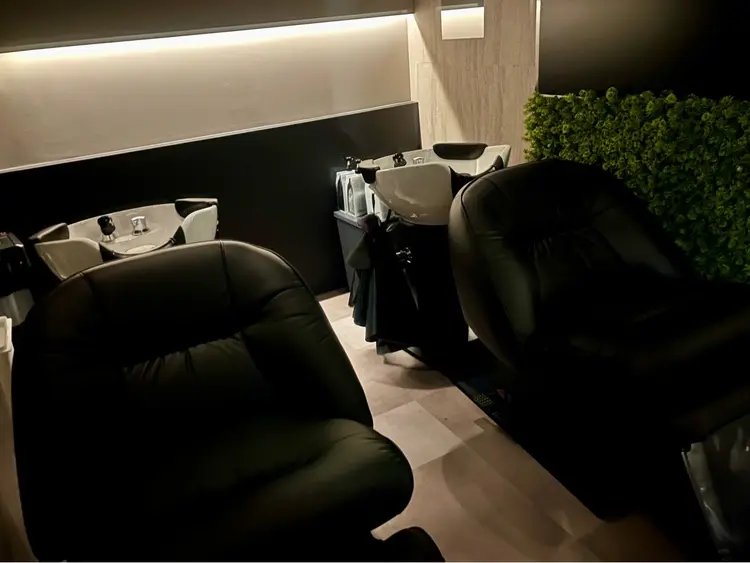 hair salon mei 十条【メイ】の内観・外観3