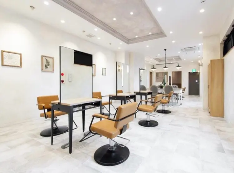 La Bonheur hair  grace 門前仲町店【ラボヌール ヘア グレース】の内観・外観1