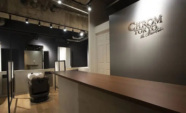 CHROM   Tokyo neonの内観・外観2