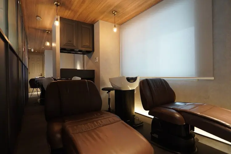 Qin share salon 原宿店の内観・外観3