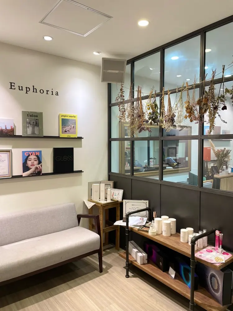 Euphoriaの内観・外観1