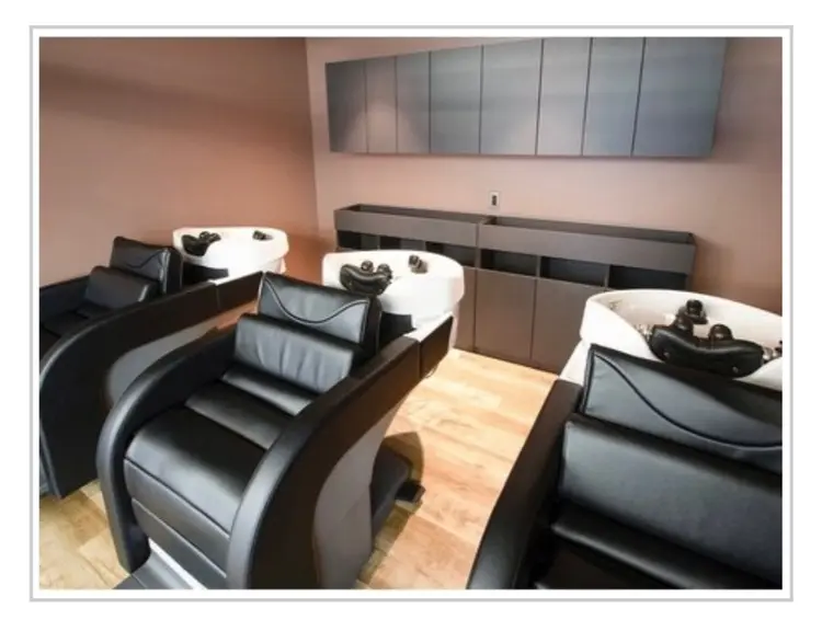 NNN(スリーエヌ)の内観・外観2