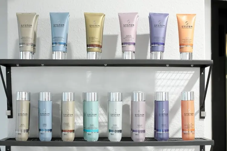 FIRSTの内観・外観3