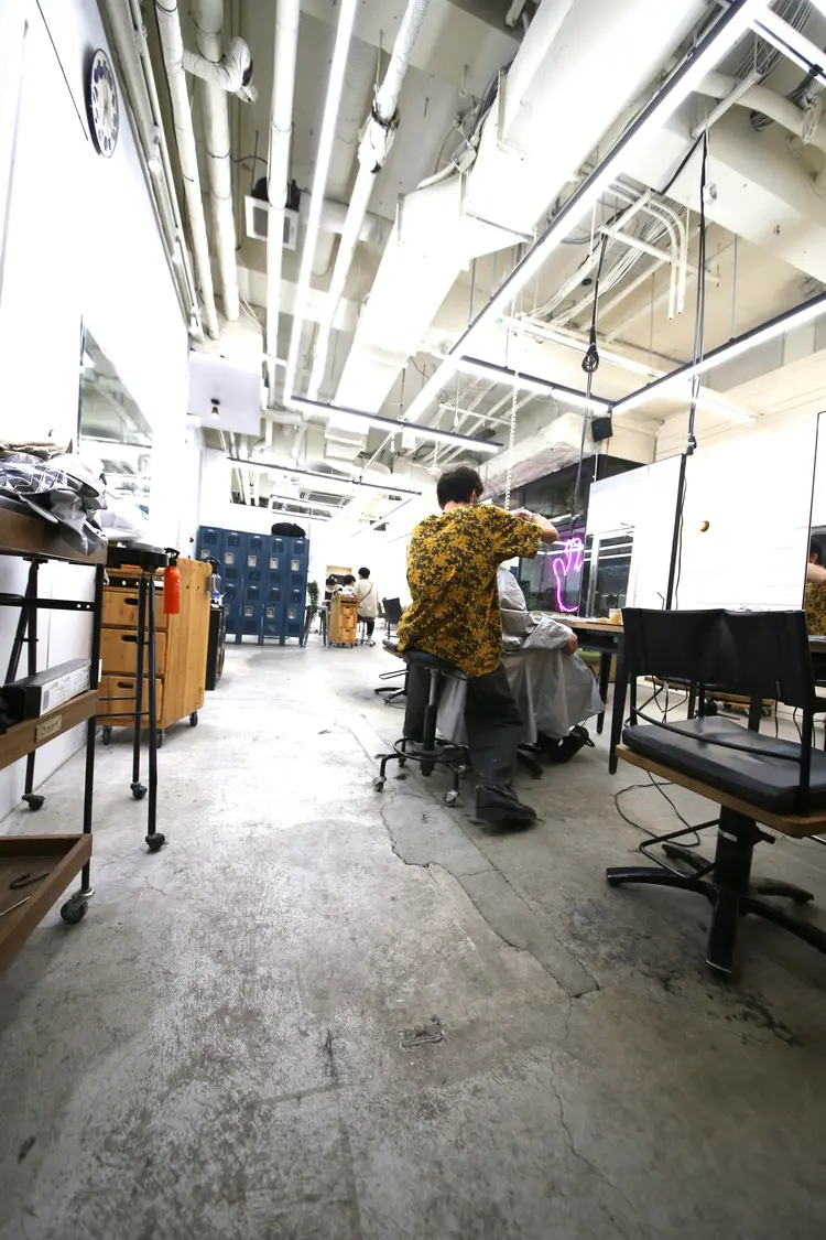 WEST SIDE STANDARD  心斎橋の内観・外観1
