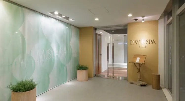 M.SLASH DAY SPAセンター北店の内観・外観1
