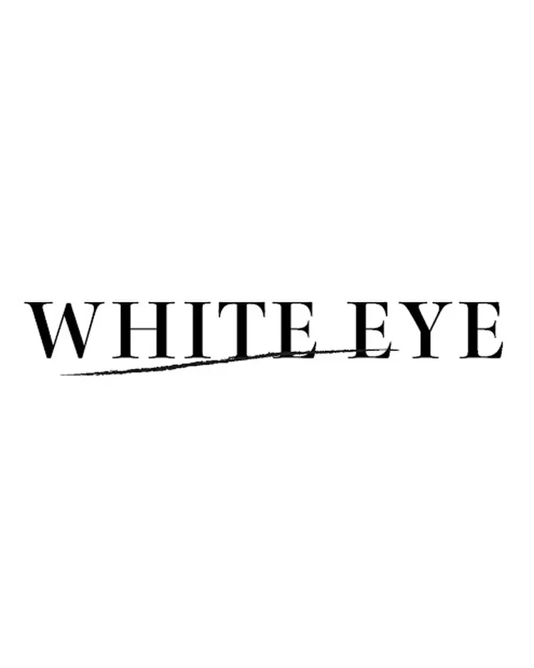 WHITE  EYE 新宿店の内観・外観1