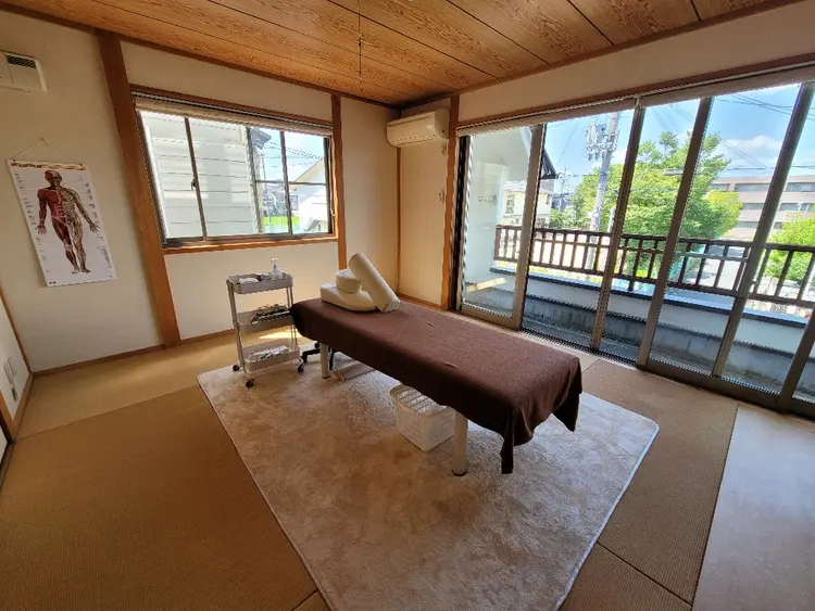 なかむら鍼灸院の内観・外観1