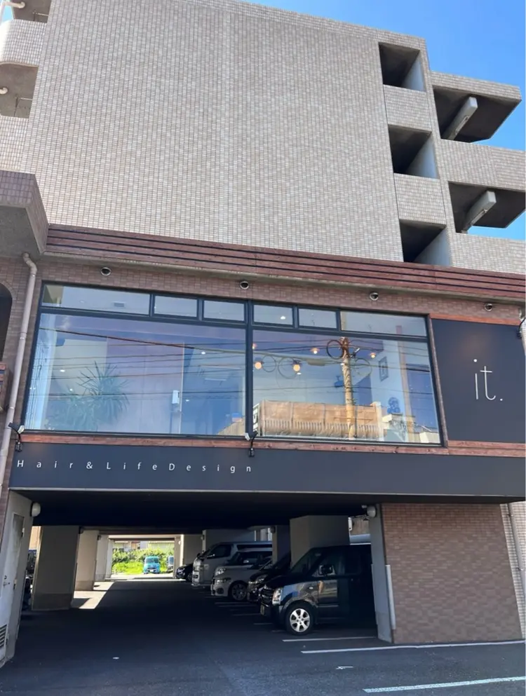 it.の内観・外観1