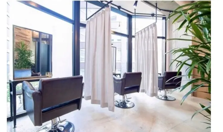 youres  hair恵比寿本店の内観・外観3