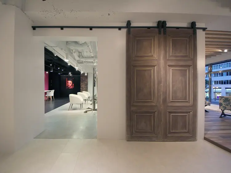 QUEEN’S GARDEN by K-two addの内観・外観3