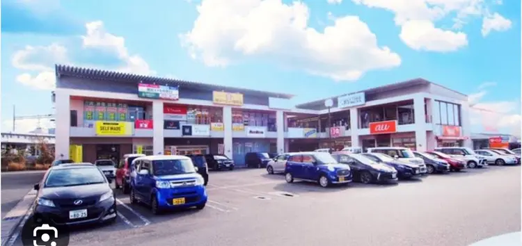 betty コスパ新下関店の内観・外観2