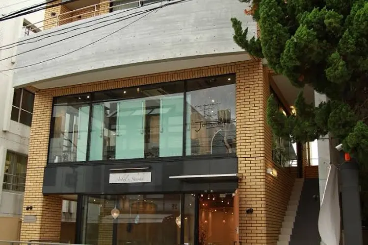 NORA HAIR SALONの内観・外観1