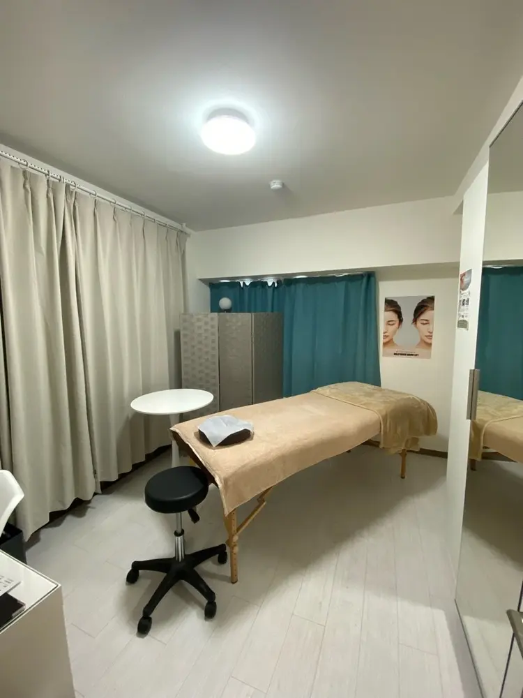 Eyebrow salon RASHIKUの内観・外観3