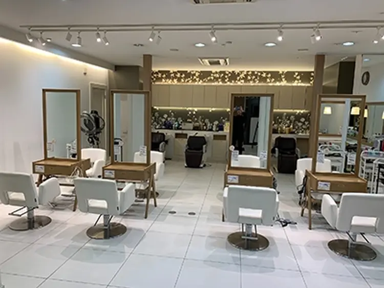 ブリリアント・ルア国立店の内観・外観3