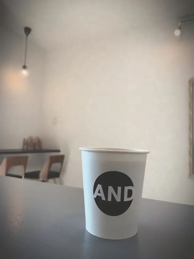 AND.の内観・外観1