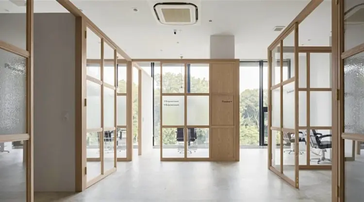 GO TODAY SHAiRE SALON 原宿Stella店の内観・外観2