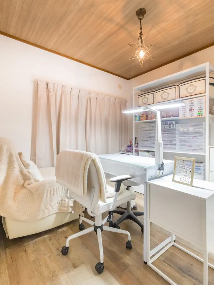 Ace nailの内観・外観2