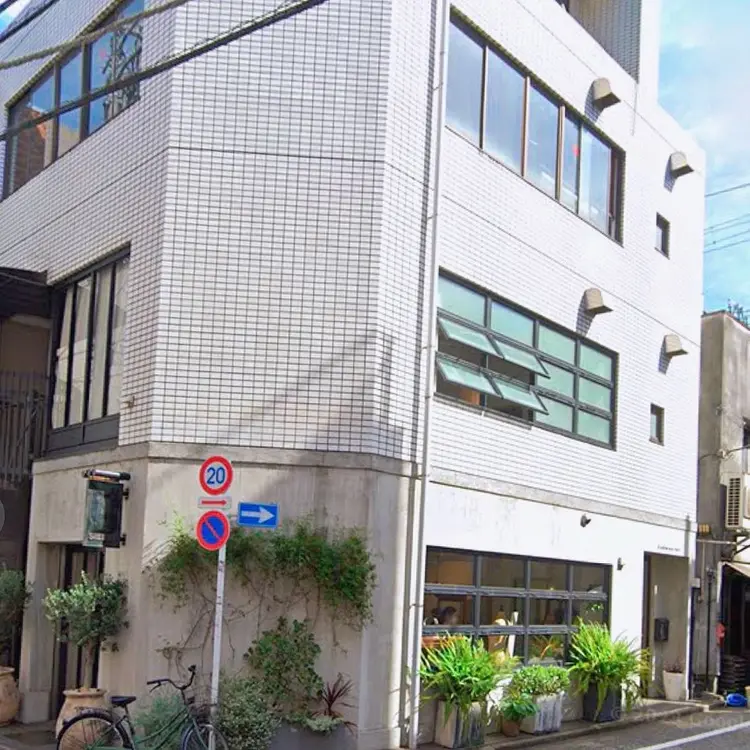 OFFICEの内観・外観1