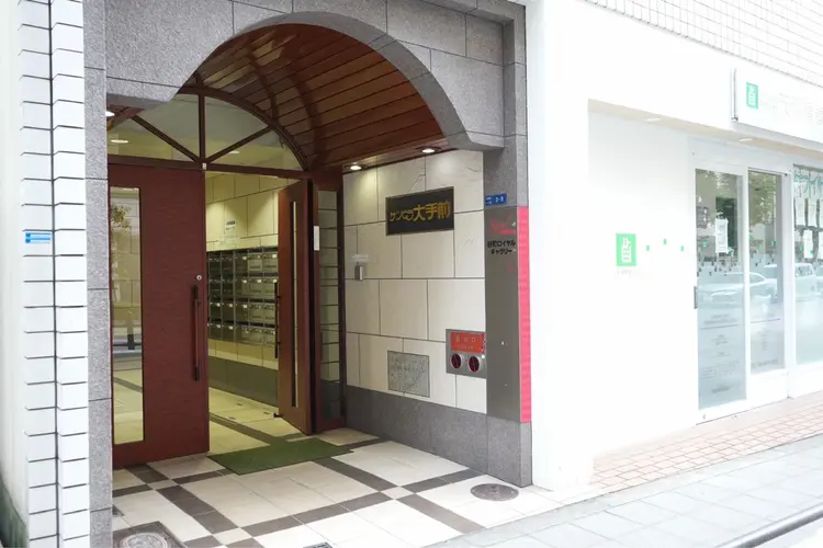 Neo hair 谷町9丁目店の内観・外観1