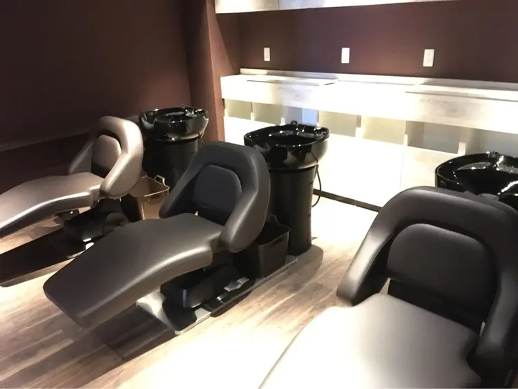eye・nail salon fixlash 江坂店の内観・外観1