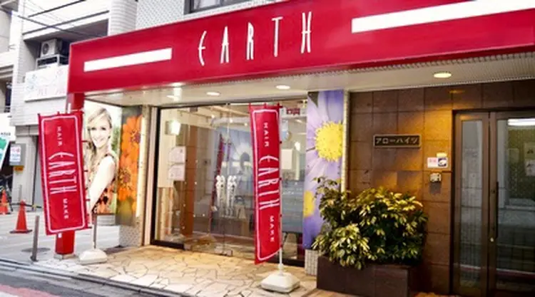 HAIR＆MAKE EARTH KAMEARIの内観・外観2