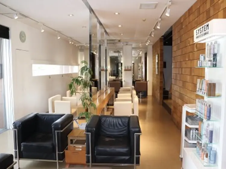 RICHAIR(リシェール)北越谷店の内観・外観2