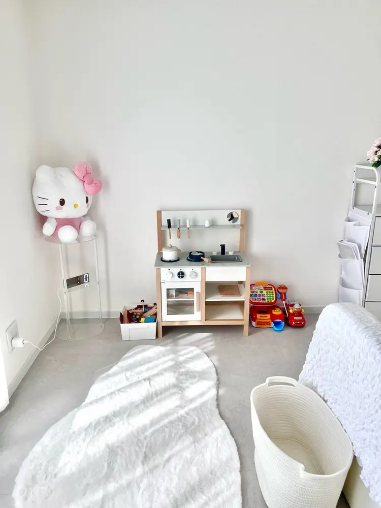 R’の内観・外観1