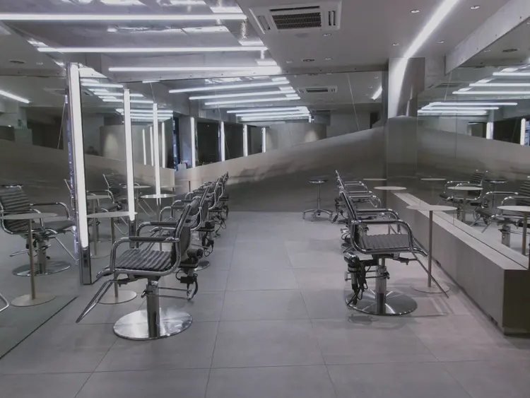 MIESの内観・外観2