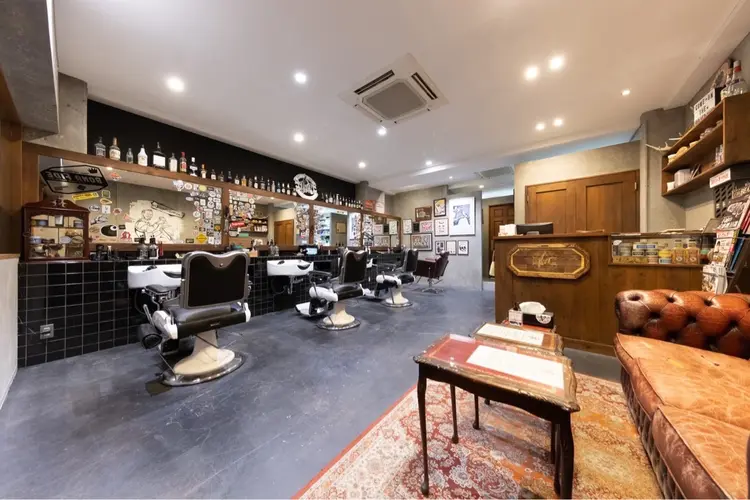 labarbershop近江八幡店の内観・外観2
