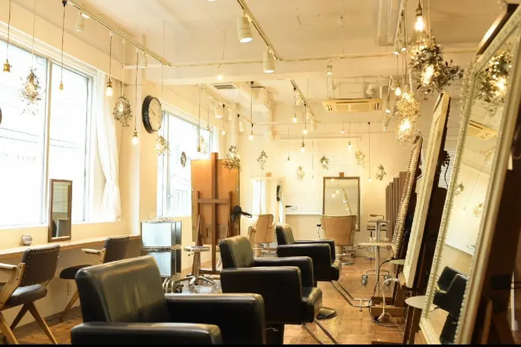 hair salon ketteの内観・外観1