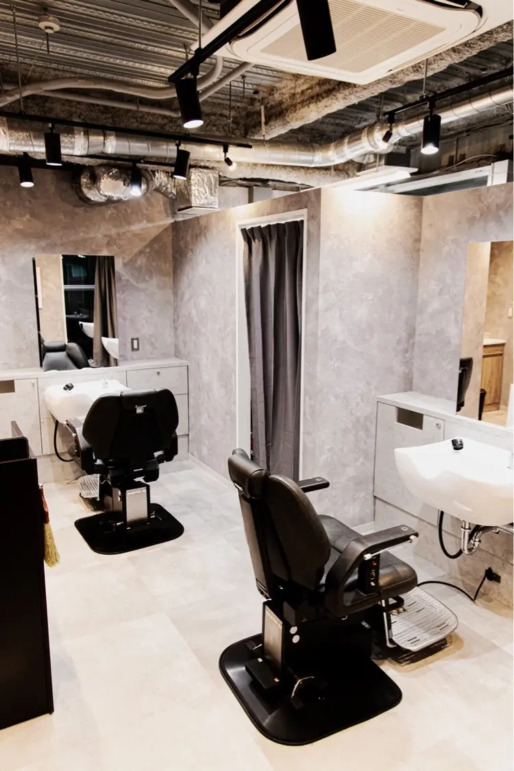 目黒六 MEGURO BARBERSHOP6PPONGIの内観・外観1