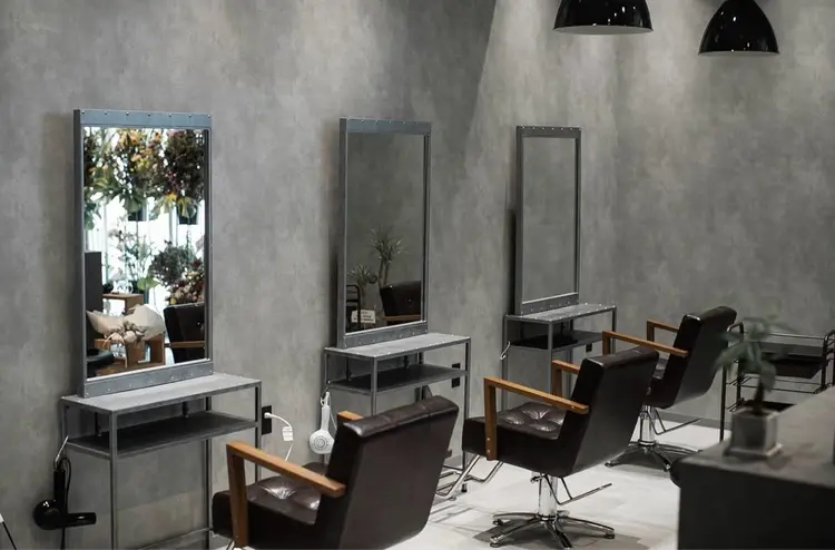 men's salon Loobの内観・外観1