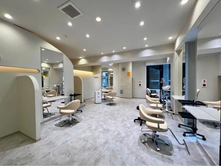 QUENCH hair designの内観・外観1