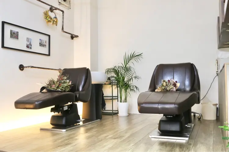 MEN’S BEAUTY CAFÉ × Vingt-cinqの内観・外観2