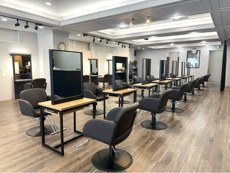 Kahuli hair Uluの内観・外観1