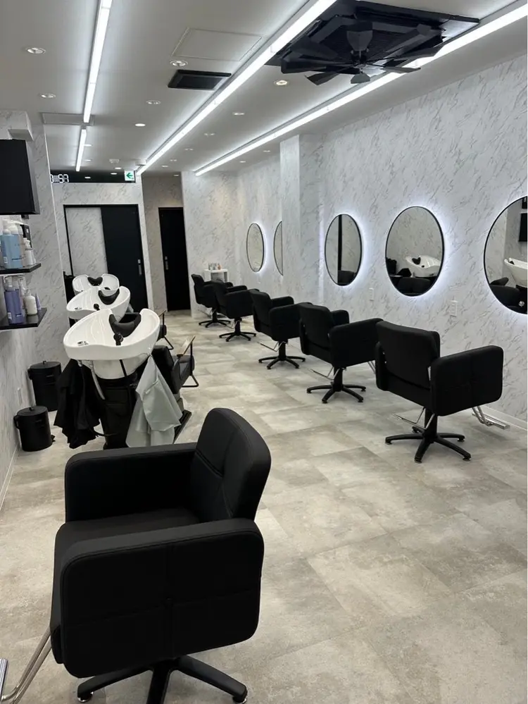 hair salon dot.moodaの内観・外観1