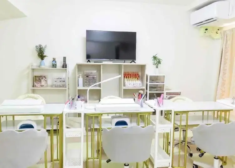 N.KIRARI nail salonの内観・外観2