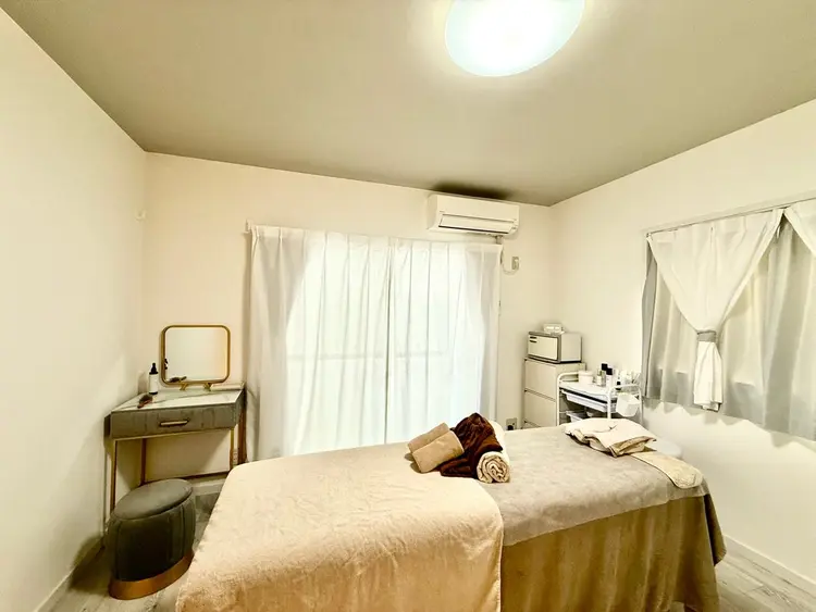 リンパマッサージ&小顔コルギ More blissの内観・外観1