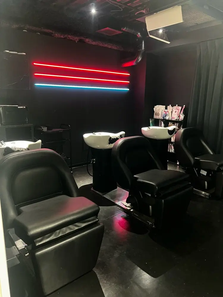 PSY(サイ)の内観・外観3