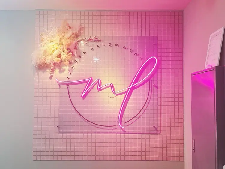 アイラッシュアイブロウサロンMEPPの内観・外観2