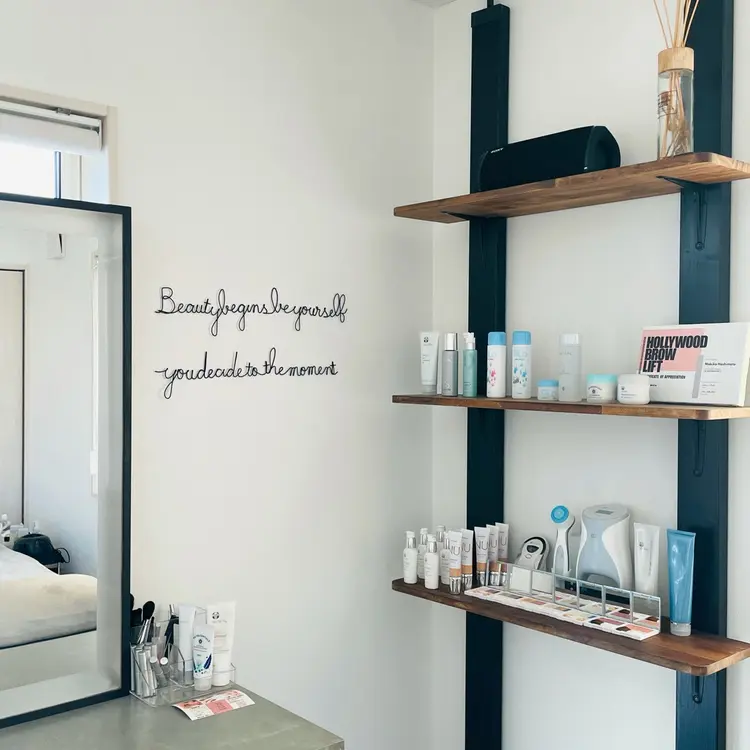 Salon Be Ourselvesの内観・外観1