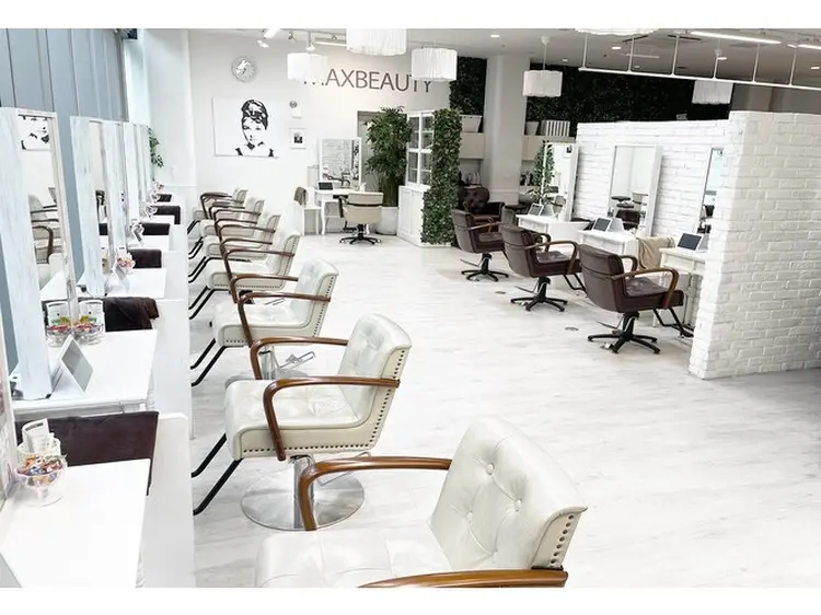 MAX BEAUTY　GINZAの内観・外観1