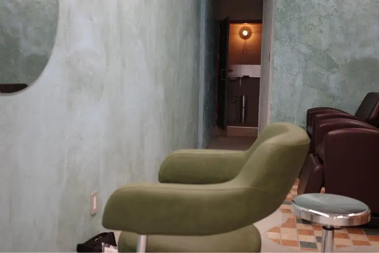 KAHの内観・外観2