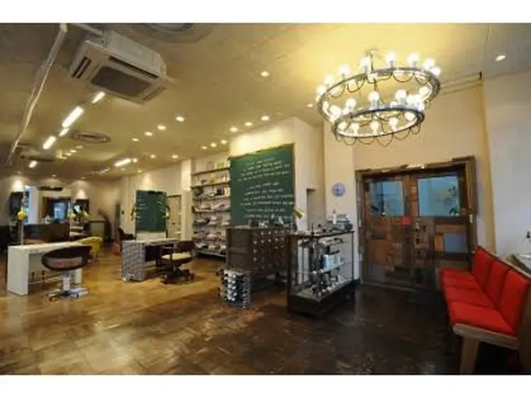 SABOの内観・外観1