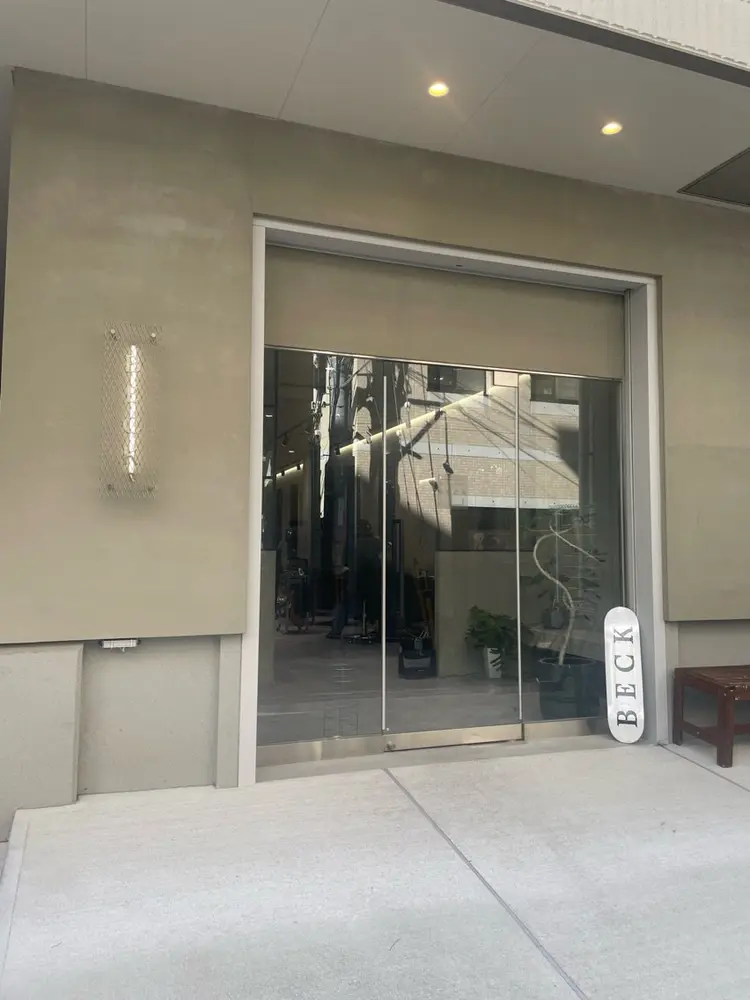 BECKの内観・外観1