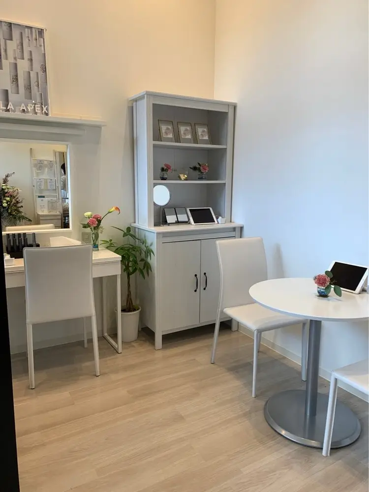 POLAブランチ松井山手店の内観・外観2