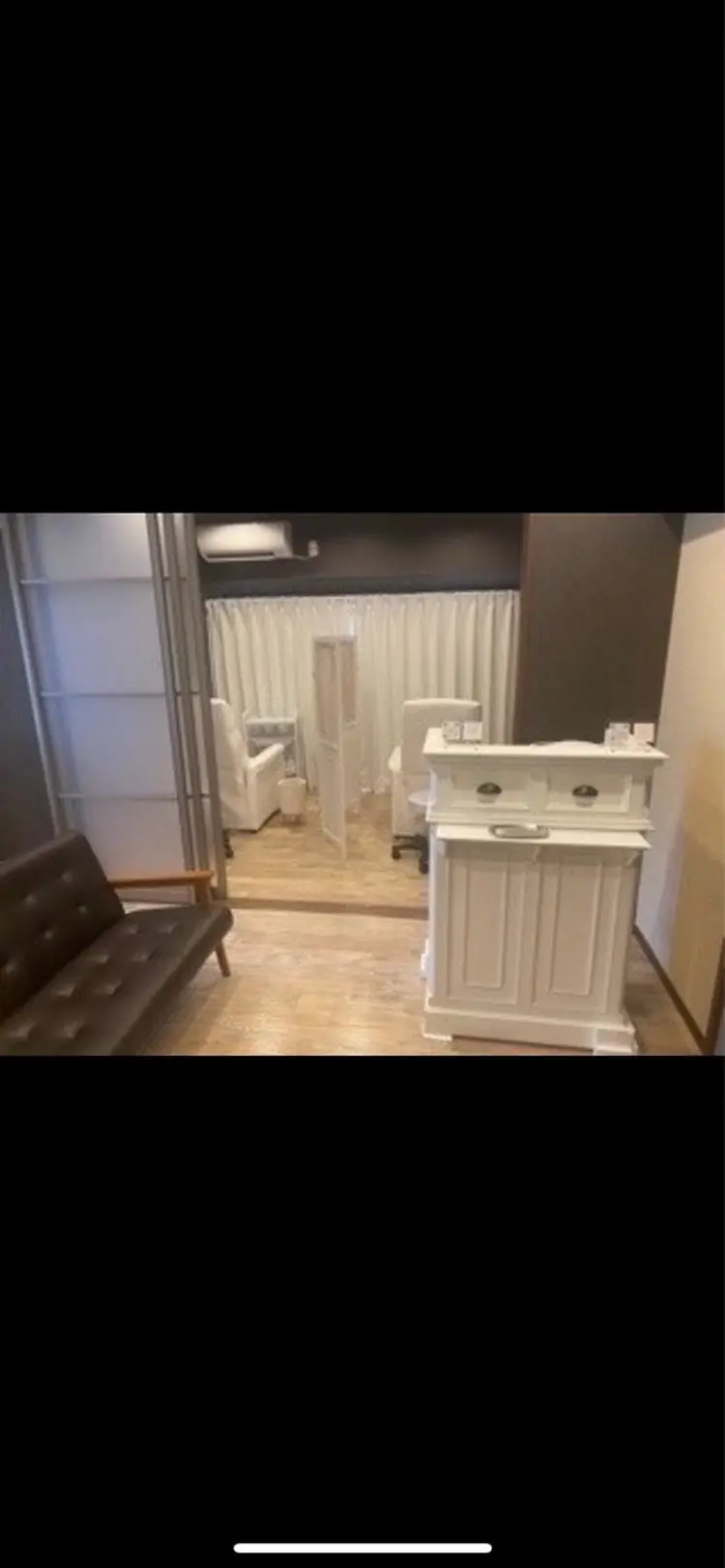 WHITE EYE　川口店の内観・外観1