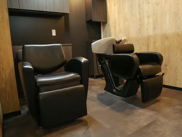 TELA HAIR 東川口店の内観・外観3